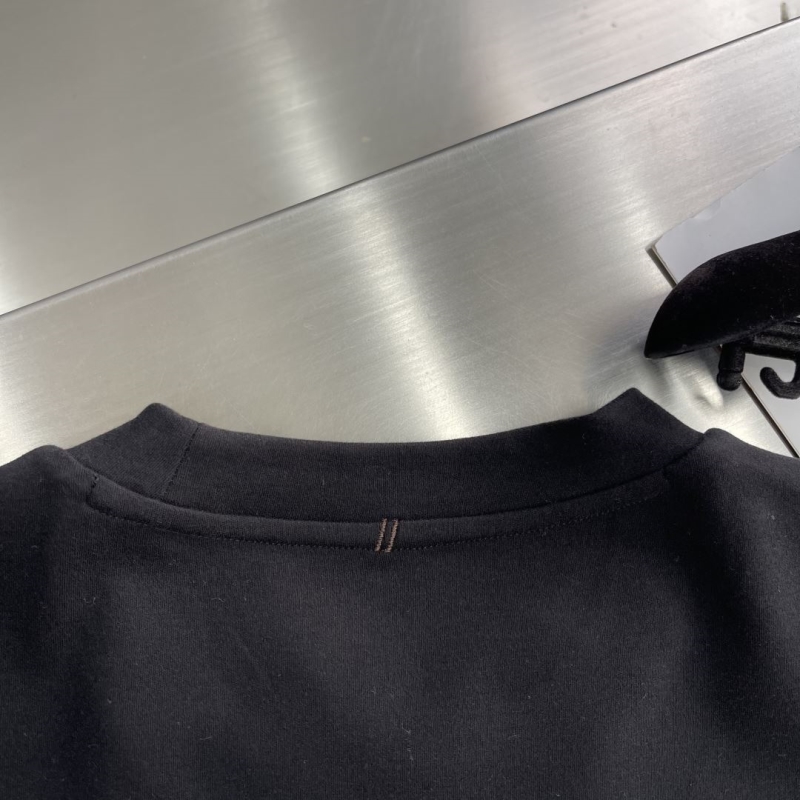 Bv*b*rry t-shirts